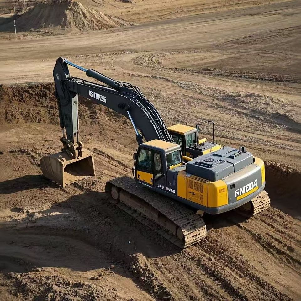 挖掘机挖挖的选择（2）工程车救援队丨罐子姐姐童话