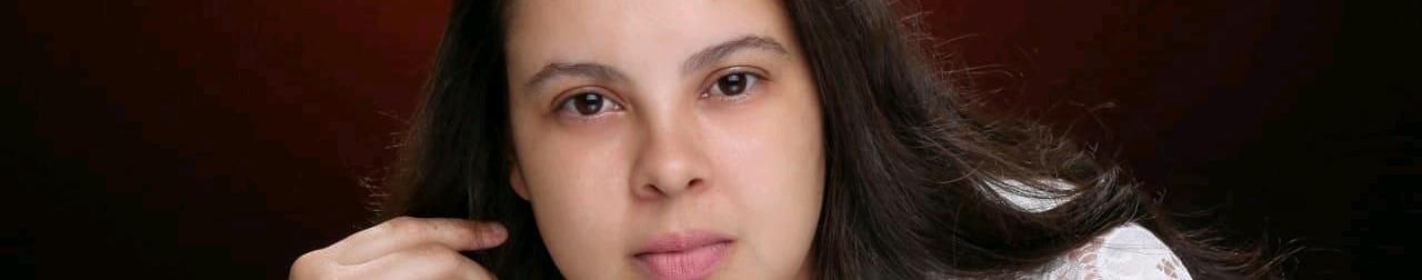 Imagem de capa de Débora Alcântara
