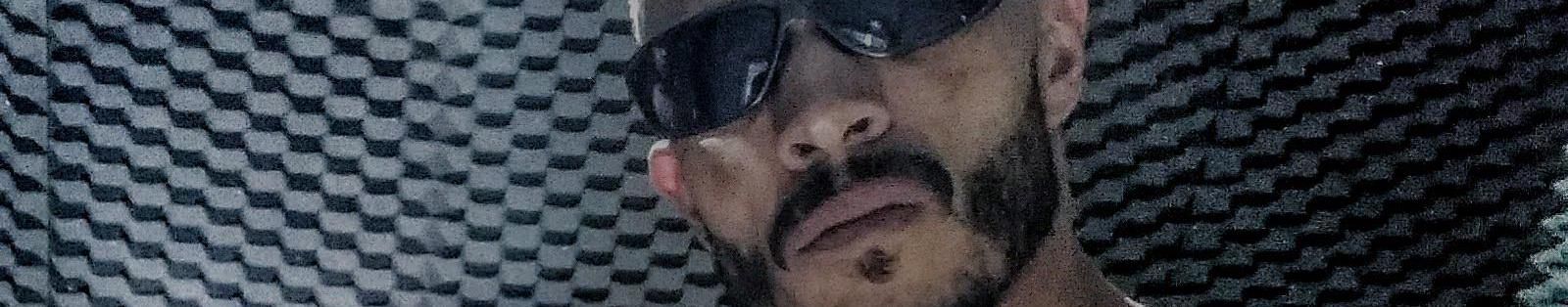 Imagem de capa de official 300