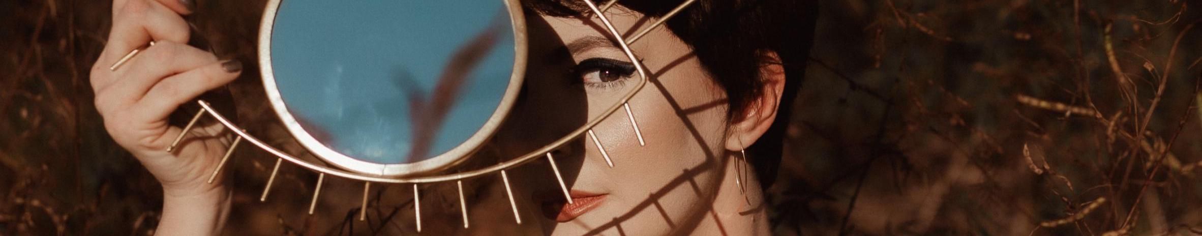Imagem de capa de Nefertiti